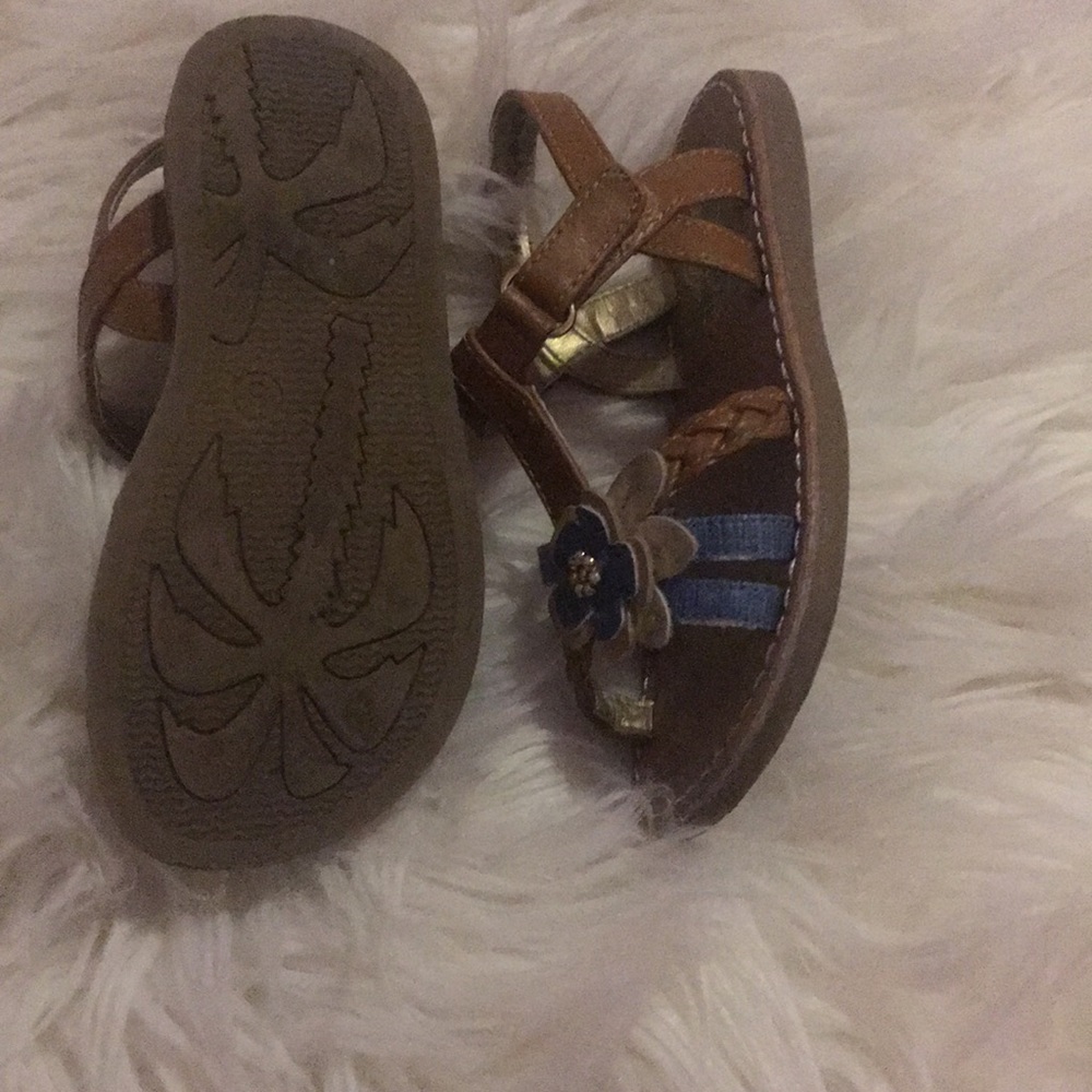 Sandals - Picture 2 of 2